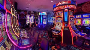 mya777 apk Slots Free Spins Bonus Round Feature ကစားနေသောမြင်ကွင်း